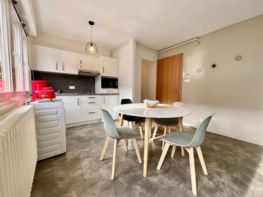 ג'רארדמר Les Violettes, Bel Appartement Au Centre-Ville מראה חיצוני תמונה